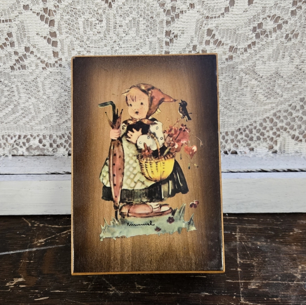 Hummel Wooden Music Box Keepsake Trinket Box Vintage Swiss Movement